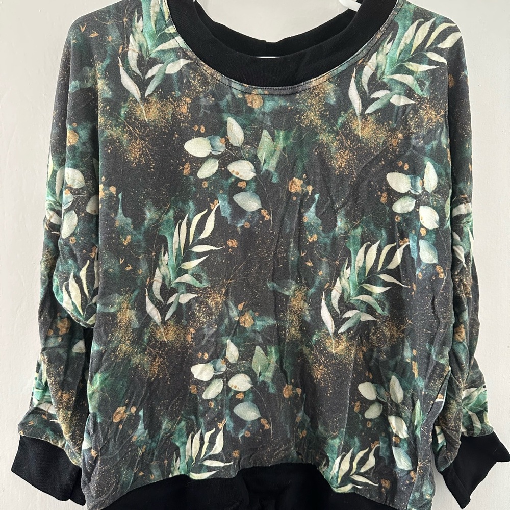Slouchy Long Sleeves and Bummies
